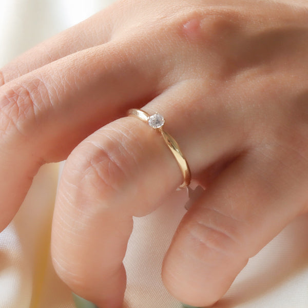 Anillo solitario 14k